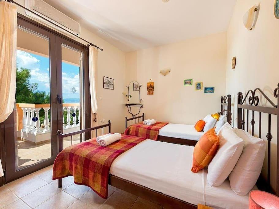 Villa Pefki Екстериор снимка